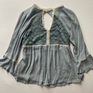 Sadie Robertson Blouse